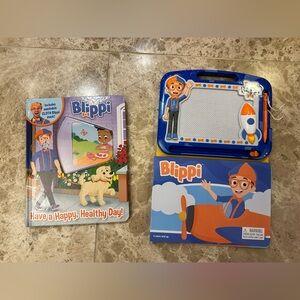 Blippi Activity Set with Book and Drawing Board